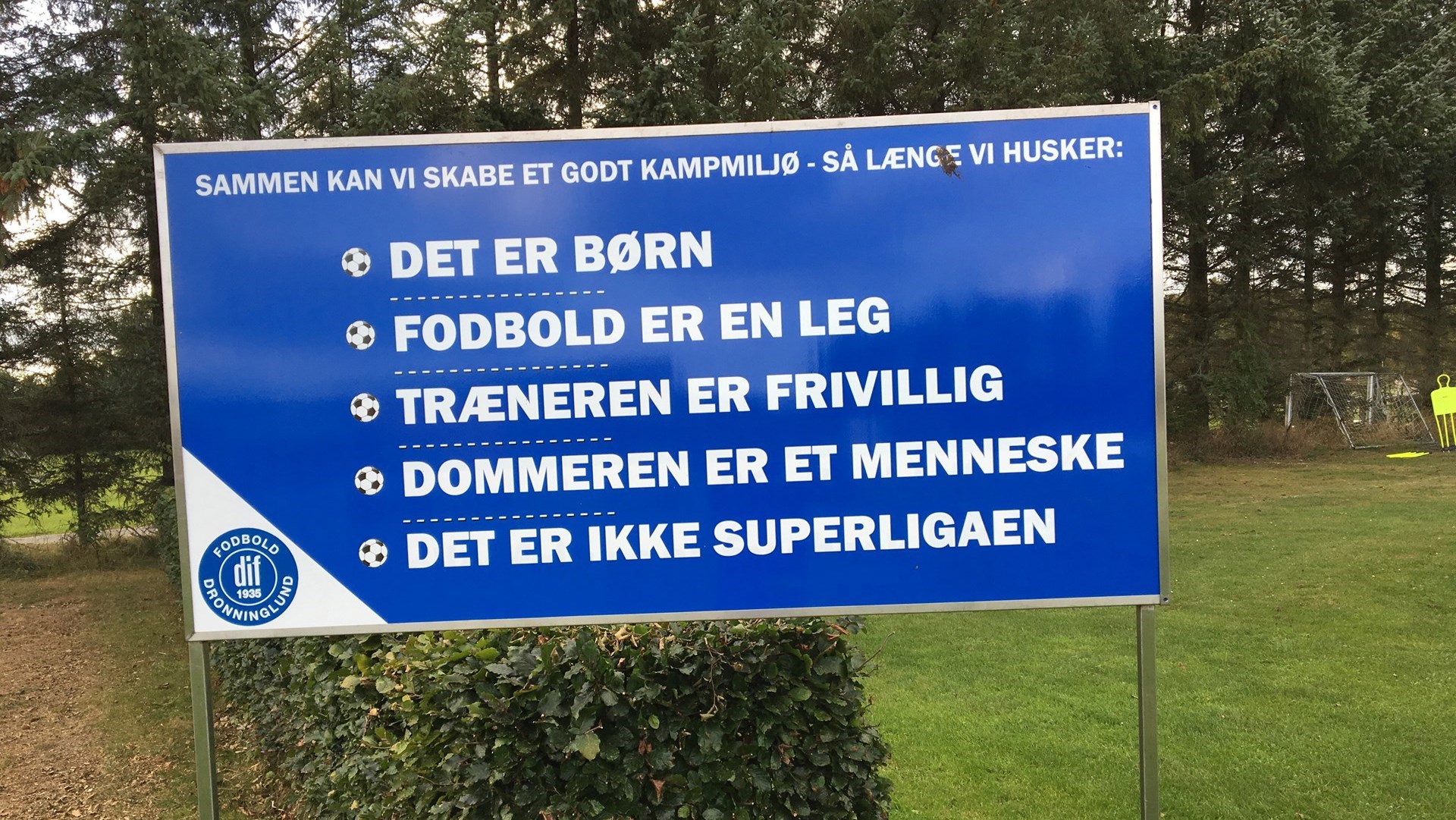 DIF Skilt DIF Skilt